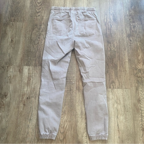 American Eagle Outfitters Tan Joggers - Picture 4 of 15
